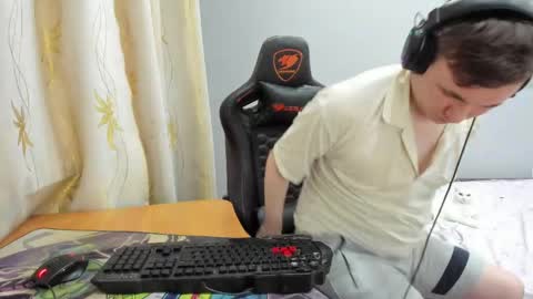 iliaskris online show from May 11, 2026, 4:04 pm
