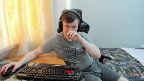 iliaskris online show from May 15, 2026, 11:01 pm