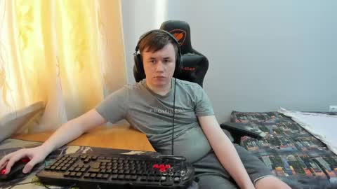 iliaskris online show from May 15, 2026, 11:34 pm