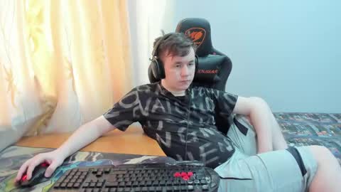 iliaskris online show from May 18, 2026, 1:24 am