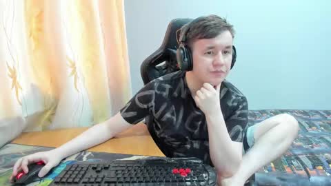 iliaskris online show from May 18, 2026, 4:13 pm