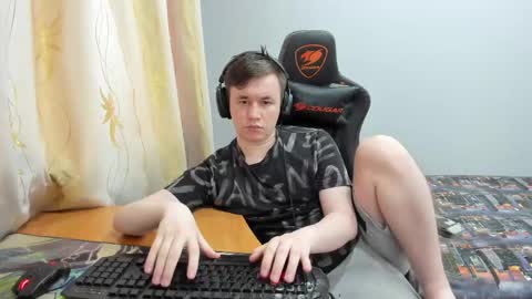 iliaskris online show from May 19, 2026, 4:35 pm