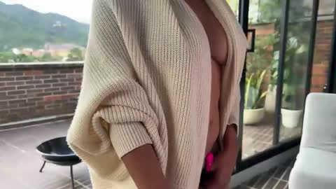 Snapshot of illaroom chatting on February 14, 2025, 9:32 pm Kloe online show from February 14, 2025, 9:32 pm