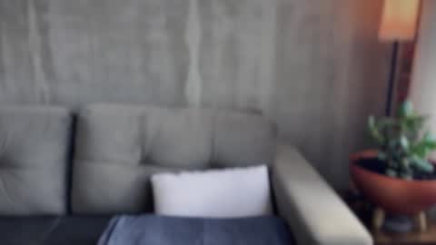 Snapshot of illaroom chatting on October 6, 2025, 8:28 pm Kloe online show from October 6, 2025, 8:28 pm