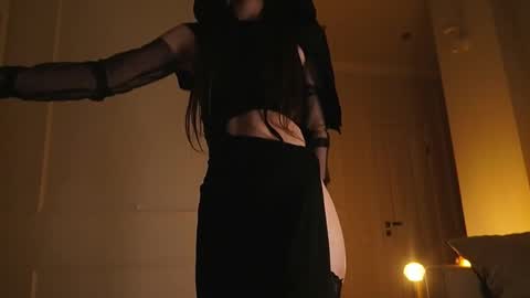 illona_harriss online show from October 31, 2025, 7:04 pm