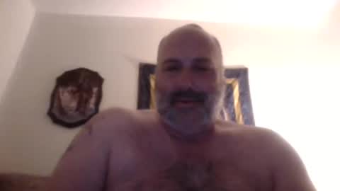 Snapshot of illuminatititan chatting on May 3, 2026, 2:17 am Raziel illuminati Titan online show from May 3, 2026, 2:17 am