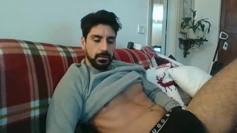 ilmangj90 online show from December 13, 2024, 9:13 am