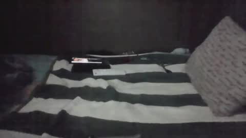 iloveitall86 online show from October 10, 2025, 5:39 am