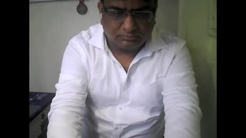 Snapshot of iloveumilf2310 chatting on June 11, 2026, 11:19 am iloveumilf2310 online show from June 11, 2026, 11:19 am