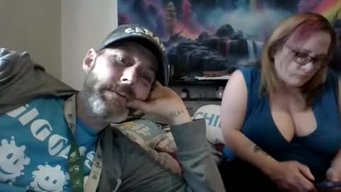 ilovewomensmokers0935 online show from April 14, 2026, 8:37 pm