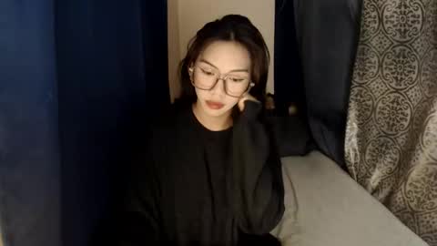 Snapshot of iloveyou28xx chatting on May 19, 2026, 8:20 am CALL ME JEN YOUR SWEET GIRL 3 online show from May 19, 2026, 8:20 am