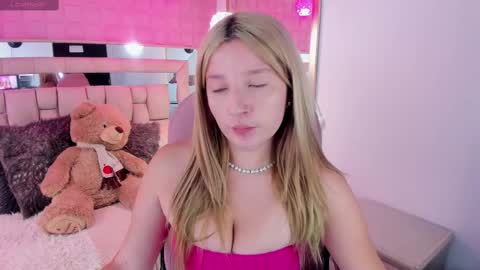 Ange online show from September 25, 2025, 1:48 pm