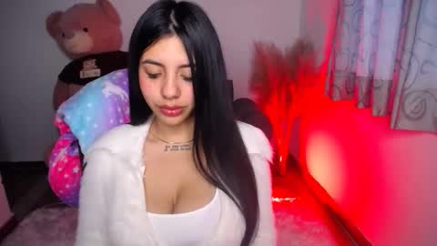 Alyn online show from November 27, 2025, 9:28 pm