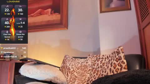 Snapshot of im_dominike chatting on March 1, 2025, 1:11 am im_dominike online show from March 1, 2025, 1:11 am