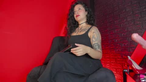 Snapshot of im_fer chatting on April 9, 2026, 10:53 am Fernanda Ind. Model online show from April 9, 2026, 10:53 am