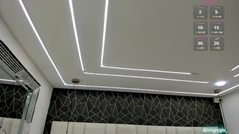 Giselle  online show from April 28, 2026, 4:39 am