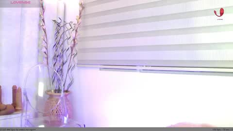 Helina online show from April 9, 2026, 12:10 pm