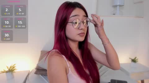 Snapshot of im_mave chatting on January 22, 2025, 6:52 pm Mave online show from January 22, 2025, 6:52 pm