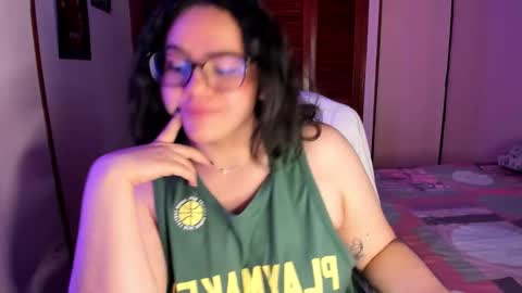 mei mei uwu online show from November 23, 2025, 2:50 pm