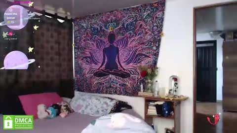 Cutie pie online show from December 5, 2025, 3:20 pm