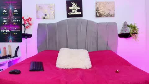 im_riley_ online show from January 13, 2026, 7:41 pm