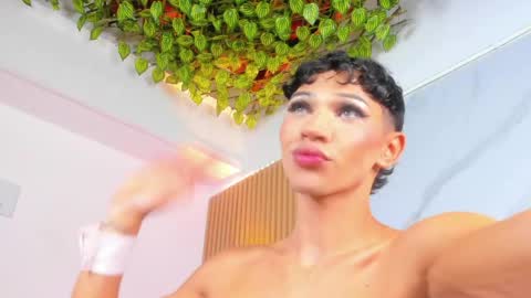 im_sebaslopez online show from May 16, 2026, 1:35 am