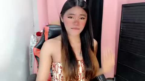 im_yourfairyannaxx online show from October 26, 2025, 3:45 am