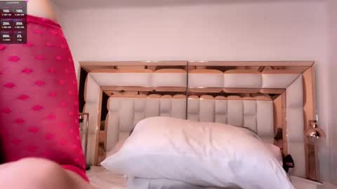 Snapshot of im_yours_01 chatting on March 8, 2025, 3:28 am daniella online show from March 8, 2025, 3:28 am