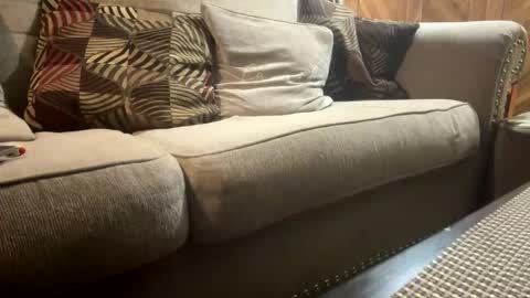 imafreak4sure online show from December 20, 2025, 9:38 am