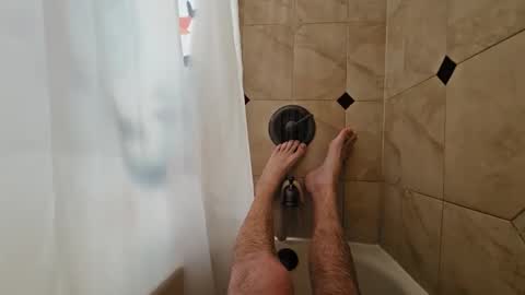 Snapshot of imaguy_ chatting on December 20, 2024, 11:43 am imaguy_ online show from December 20, 2024, 11:43 am