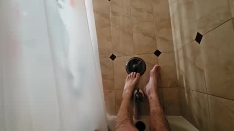 Snapshot of imaguy_ chatting on December 23, 2024, 11:47 am imaguy_ online show from December 23, 2024, 11:47 am