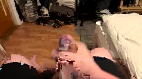 imbrokeeen online show from January 19, 2025, 8:19 pm