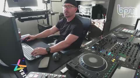 DJ Azra online show from January 31, 2026, 11:14 pm