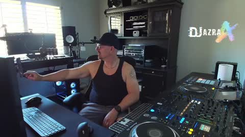 DJ Azra online show from April 5, 2026, 6:49 pm