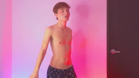 Juan Sebastian online show from October 27, 2025, 11:31 pm