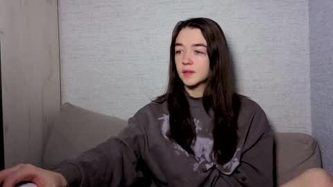 imkittygirlss online show from November 15, 2025, 2:13 pm