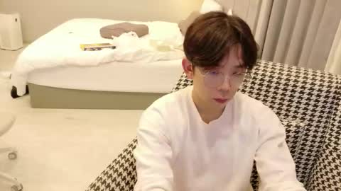 imlowerlife online show from November 24, 2025, 2:17 pm