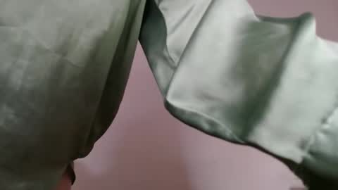 Snapshot of immouss chatting on February 24, 2025, 9:20 pm Pola online show from February 24, 2025, 9:20 pm