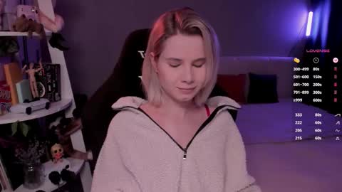 Mia online show from February 11, 2026, 7:35 am