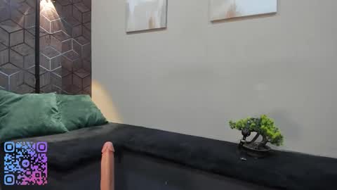 Snapshot of imnysha chatting on February 26, 2026, 8:52 pm ImNysha online show from February 26, 2026, 8:52 pm