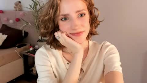 Snapshot of imogensy chatting on May 30, 2026, 2:25 pm my name Imo Fansly online show from May 30, 2026, 2:25 pm