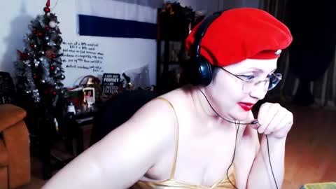 Empress online show from February 25, 2025, 10:50 pm