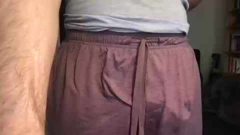 importantbusinessman69 online show from October 15, 2025, 4:40 pm