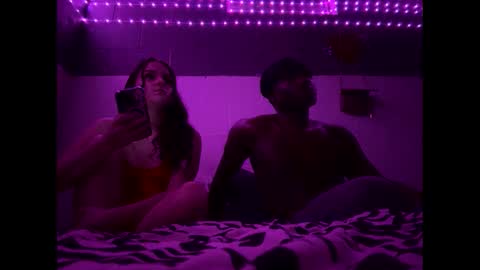 Snapshot of imskywhy chatting on April 3, 2026, 4:43 am imskywhy online show from April 3, 2026, 4:43 am