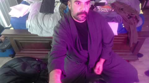 Snapshot of imthatfnguy chatting on December 5, 2024, 4:12 pm I use to be imeverythingandnothing online show from December 5, 2024, 4:12 pm