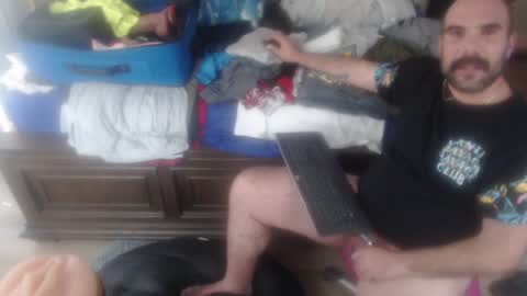 Snapshot of imthatfnguy chatting on December 5, 2024, 8:00 pm I use to be imeverythingandnothing online show from December 5, 2024, 8:00 pm