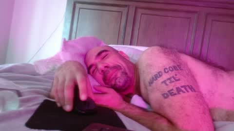 Snapshot of imthatfnguy chatting on December 29, 2024, 2:21 pm I use to be imeverythingandnothing online show from December 29, 2024, 2:21 pm