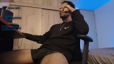 Snapshot of imyourg0d chatting on February 20, 2026, 7:43 am Daniel thumb up me please its important Im new INDEPENDENT MODEL online show from February 20, 2026, 7:43 am