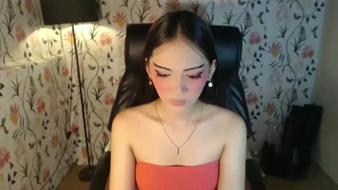 Snapshot of imyourlegalbaby chatting on February 2, 2025, 5:21 am Aki online show from February 2, 2025, 5:21 am