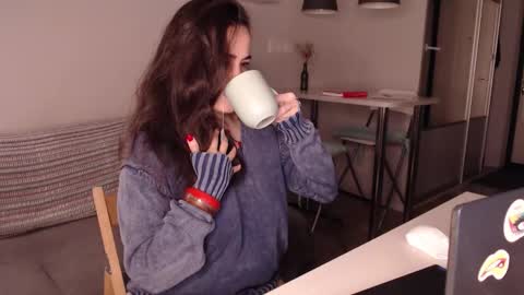 Lin online show from September 30, 2025, 10:15 pm